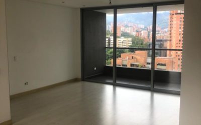 16th Floor El Poblado Apartment with Full Amenities in Quiet Neighborhood