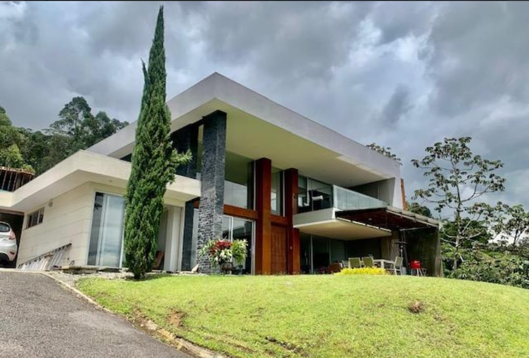 Modern Two Level Envigado Home In Exclusive Neighborhood With Unbelievable Views