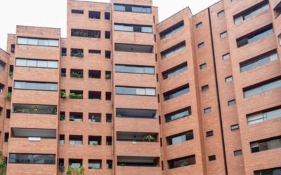 Remodeler’s Delight; Low-Cost, Two-Floor Penthouse in the Golden Mile Area of El Poblado