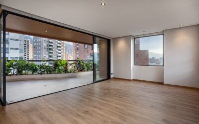 Completely Remodeled 2BR El Poblado Apartment With Two Balconies, Open Spaces, A/C, and Luxury Finishing’s