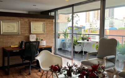 Perfectly Located Provenza (El Poblado) Apartment With One Unit Per Floor and Extended Balcony In Popular Building