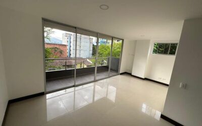 Well-Priced 3BR Envigado Apartment Near Popular Entertainment Scene With Two Balconies and Two Units Per Floor
