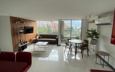 3BR Short-Term Rental Penthouse In Perfect Central Location With Easy Access To The Golden Mile and Provenza