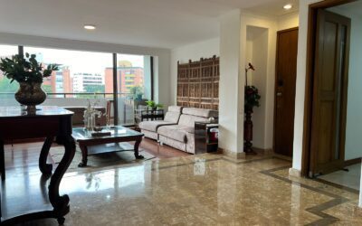 Updated 3BR El Poblado Apartment In San Lucas/Campestre Area With Balcony Space and Two Units Per Floor
