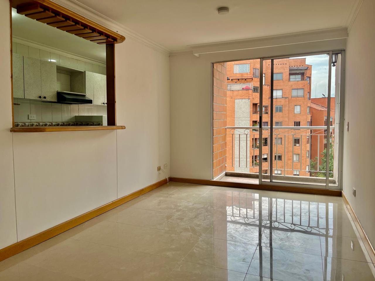 Motivated Seller – Low Cost 2BR El Poblado Apartment, Perfect Remodel Option Walkable To Grocery and Shopping Centers