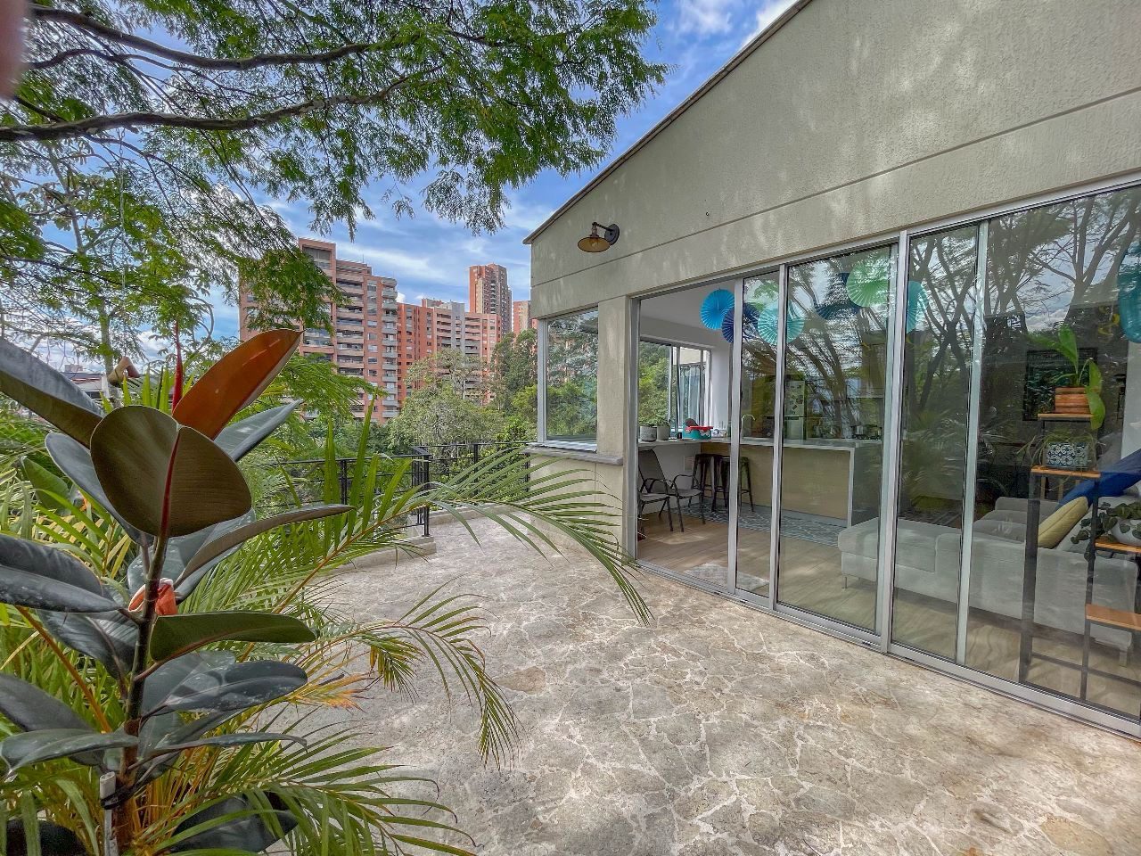 7BR El Poblado Unit Divided Into Three Apartments – A Potential AirBnb Powerhouse Located Between Provenza and El Tesoro