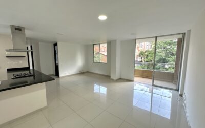 3BR El Poblado Apartment Located on Quiet Street In Castropol Neighborhood With Two Balconies and Air Conditioning