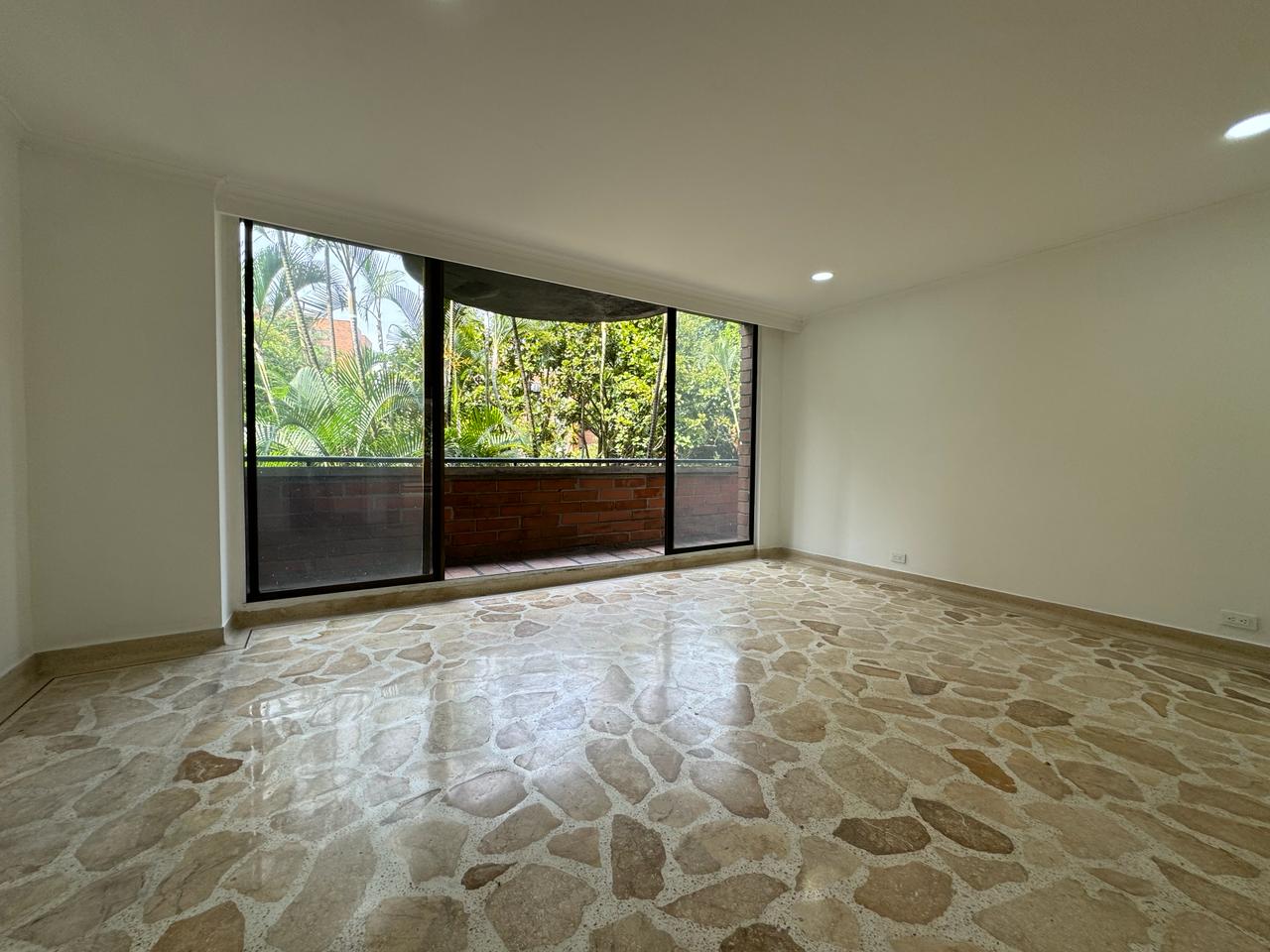 Sizeable 5BR, First Floor El Poblado Apartment With 345 Sq Ft Terrace Walkable to The Golden Mile And San Fernando Plaza