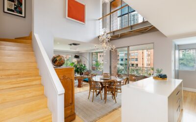 Two-Level El Poblado Penthouse Just Steps From Provenza; Remodeled, A/C, and High Ceilings