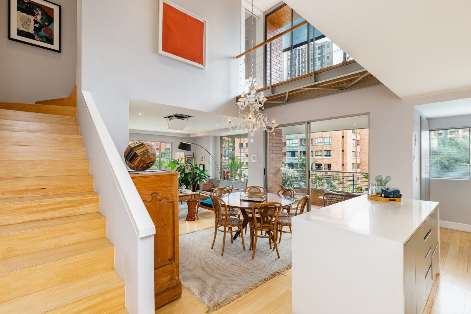 Two-Level El Poblado Penthouse Just Steps From Provenza; Remodeled, A/C, and High Ceilings