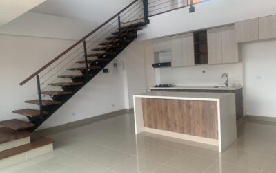 Brand-New 5BR Laureles Penthouse With Multiple Balconies and Steps From Popular Parques Del Rio