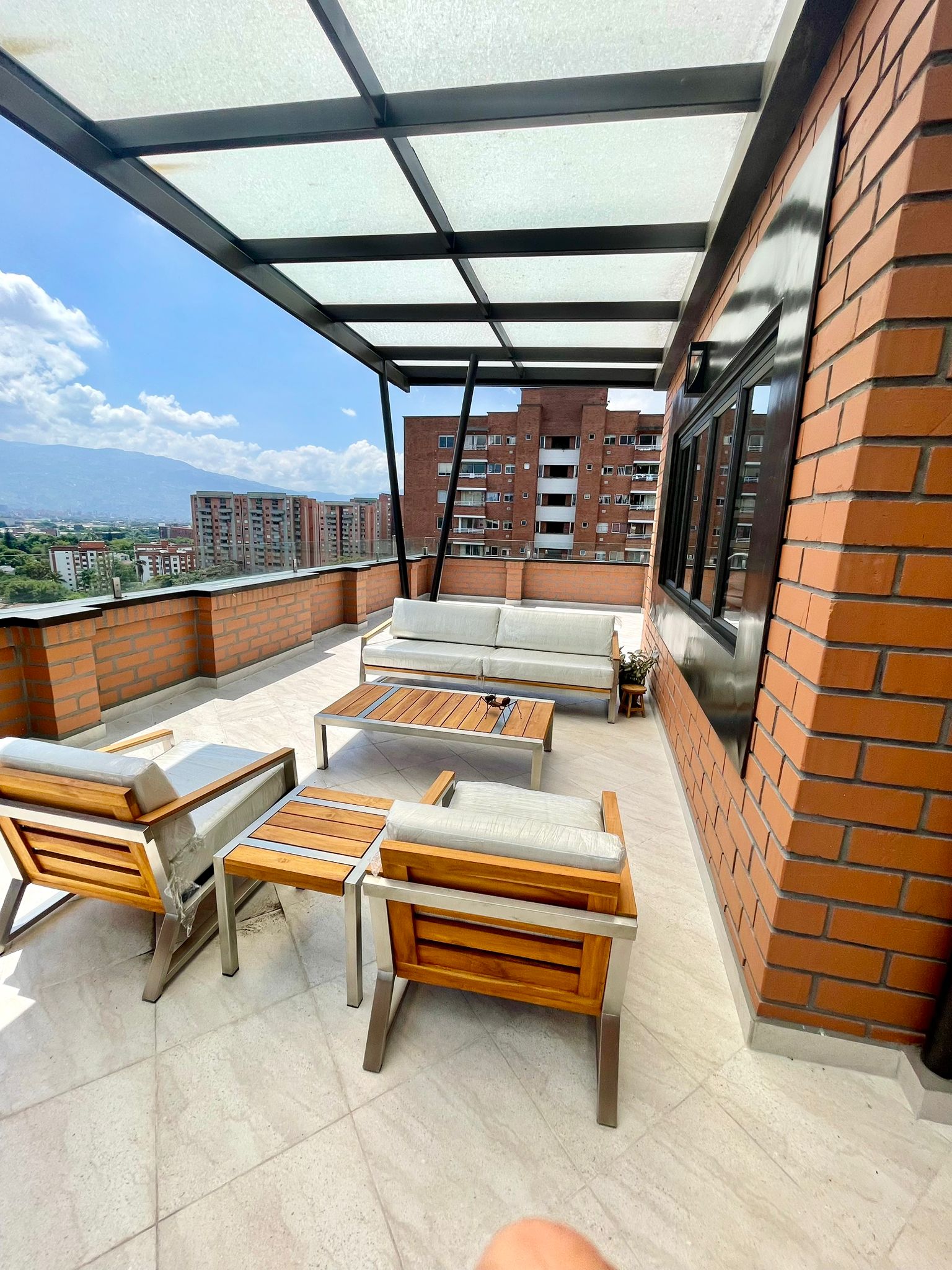 Remodeled Golden Mile 4BR Penthouse With A/C, 1,291 Sq Ft of Outdoor Spaces, and Additional 1/1 Apartment