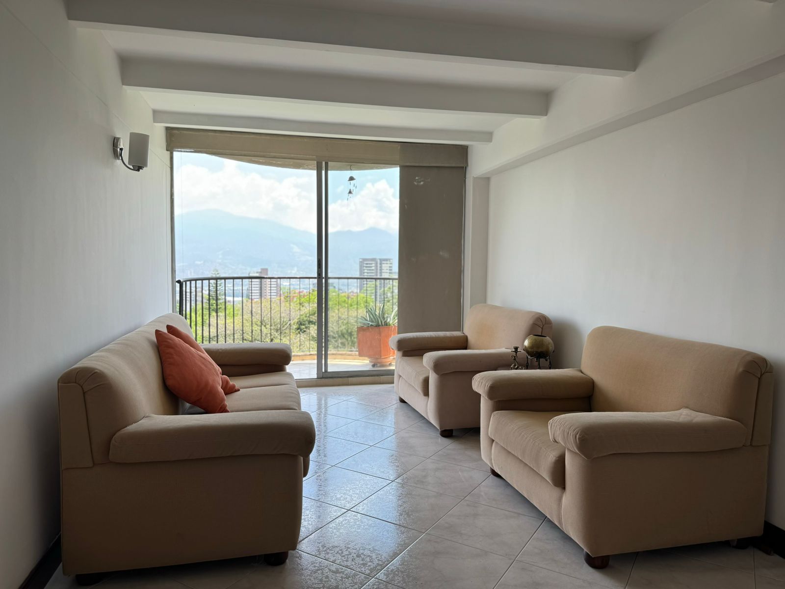 Centrally Located 3BR El Poblado Apartment With Soothing Green Views and Low Yearly Taxes