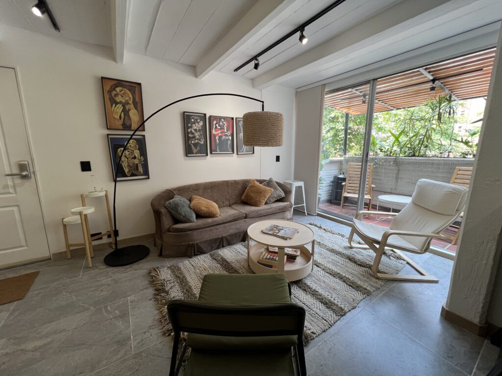 First-Floor, Turnkey El Poblado 2BR Apartment With Modern Finishing’s and Luxurious Master Bathroo,