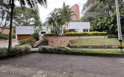 Rare Opportunity! Luxurious Stand-Alone Home in the Heart Of El Poblado With No HOA Fees and Low Yearly Taxes