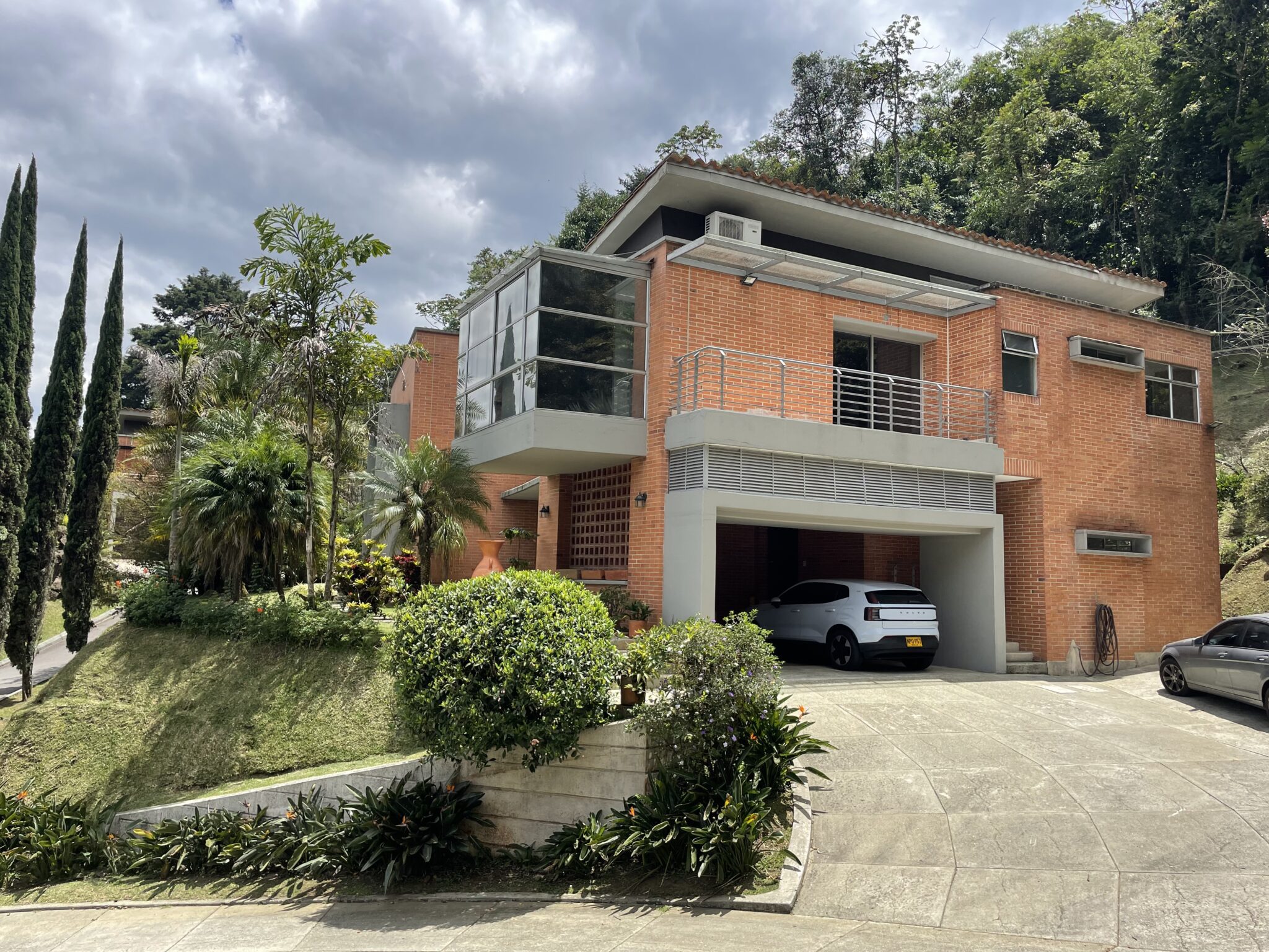 4BR Home In Exclusive Los Balsos (El Poblado) Gated Community of Just 12 Homes With A Private Pool and Jacuzzi