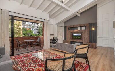Completely Remodeled, Fourth Floor Provenza (El Poblado) Penthouse With High Ceilings and Two Balconies – Daily Rental Eligible and Steps From Nightlife
