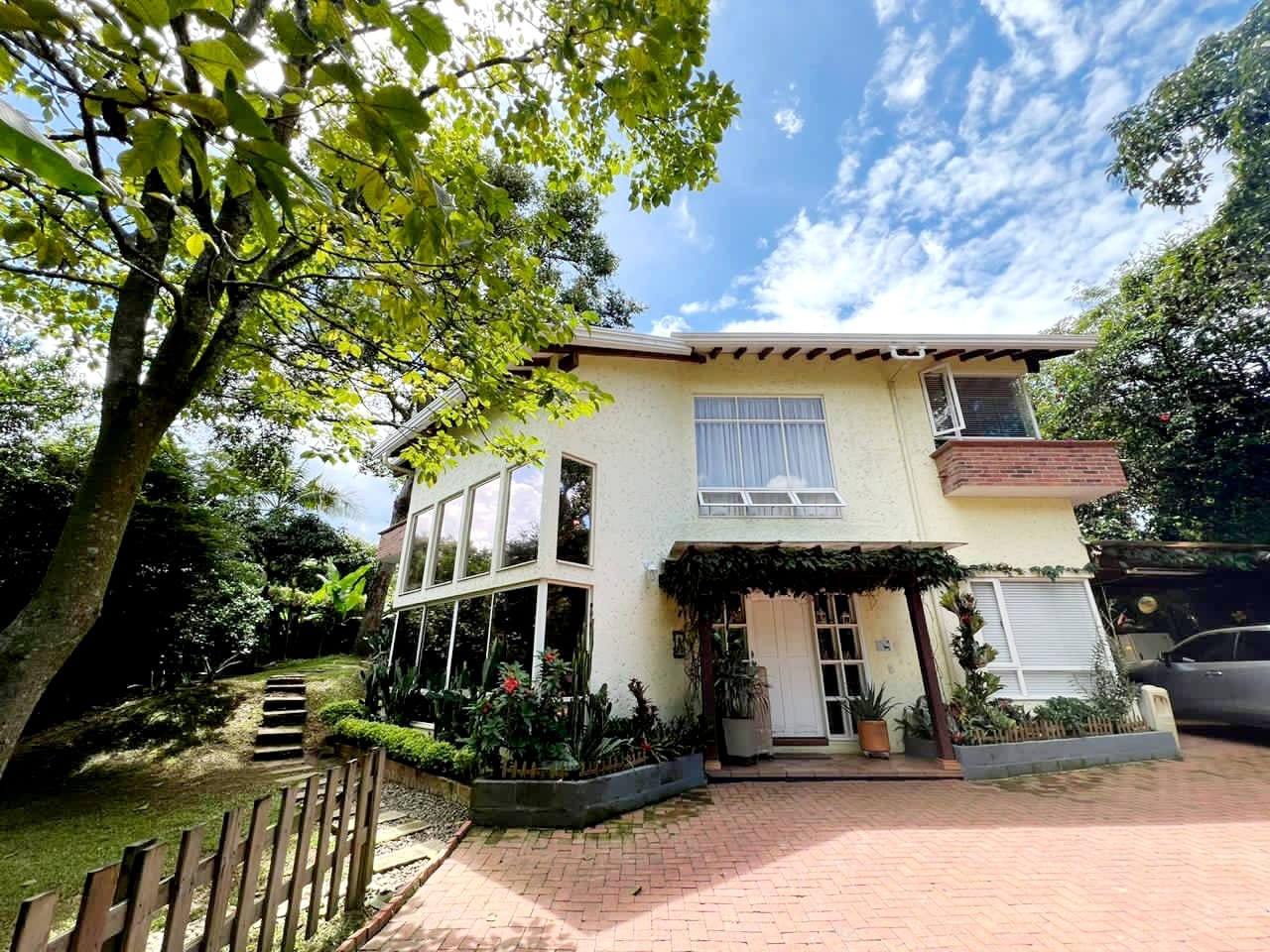 Finca Life In The City! Stand-Alone Home In The Middle Of Envigado Surrounded By Green Gardens and Fruit Trees