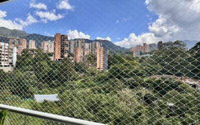 Fairly New, First Floor 3BR Envigado Apartment With Lovely Green Views and Modern Finishing’s