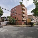 Laureles Investment Potential! Low Fee, Low Cost Per M2 3BR Apartment Perfect For A Remodel