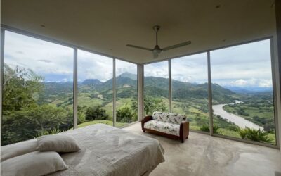 The Colombian Dream; 3BR Gated Community Home With Stunning River Views and Tropical Climate