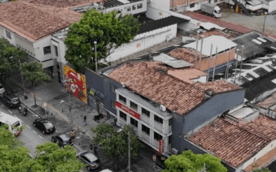 Investment Opportunity! Mixed-Use Building Steps From Parque El Poblado Perfect For A Luxurious Boutique Hotel, A Bustling Retail Hub, Or A Prestigious Corporate Headquarters