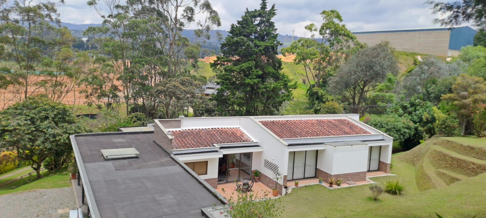 Modern 5BR Gated Community Home In Guarne, 30 Minutes From Medellin On .85 Acres