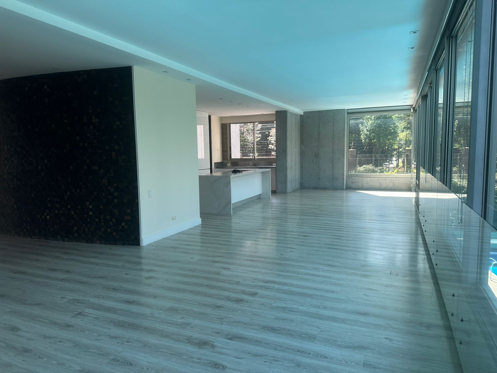 Modern, Remodeled Los Balsos (El Poblado) 2BR Apartment With Open Kitchen and Floor-To-Ceiling Windows