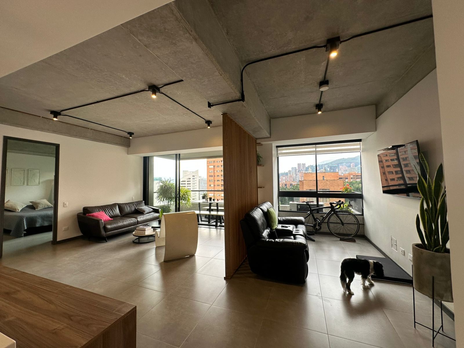 Well Located 2BR El Poblado Apartment – Industrial Style, Green Views, and Complete Amenities