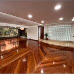 3BR El Poblado Apartment in Las Lomas with Excellent Location and Upgrade Potential