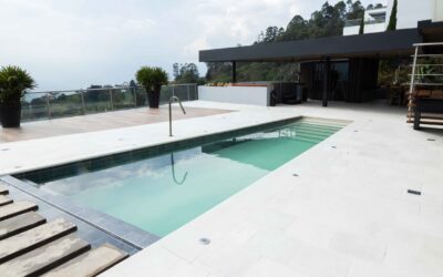 Luxury 5BR Modern Home in El Poblado with Private Pool Overlooking Medellin Mountains – Theater, Spa Amenities, and More