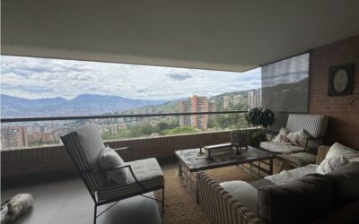 4BR El Poblado Apartment with Incredible Views, Prime El Tesoro Location, and Excellent Amenities
