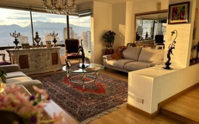 Remodeled 3BR El Poblado Apartment With Sunset Views – Walkable To Amsterdam Plaza and El Tesoro Shopping Center