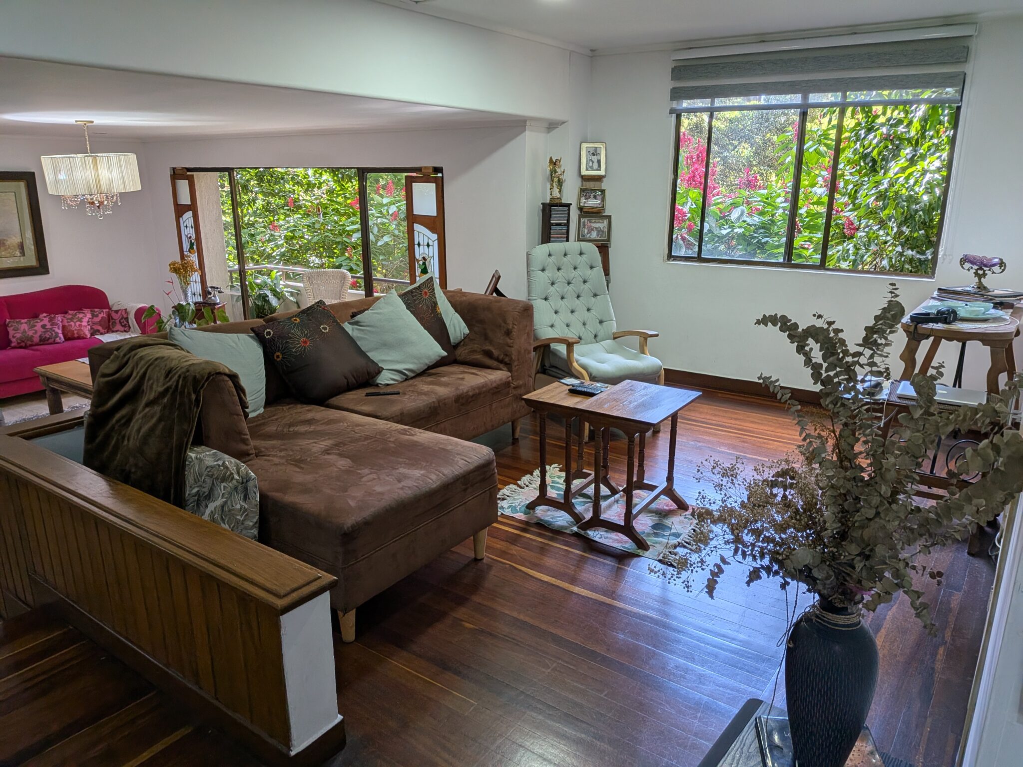 Low Cost Per M2 3BR La Frontera (El Poblado) Apartment With Tranquil Private Terrace and Perfect Location