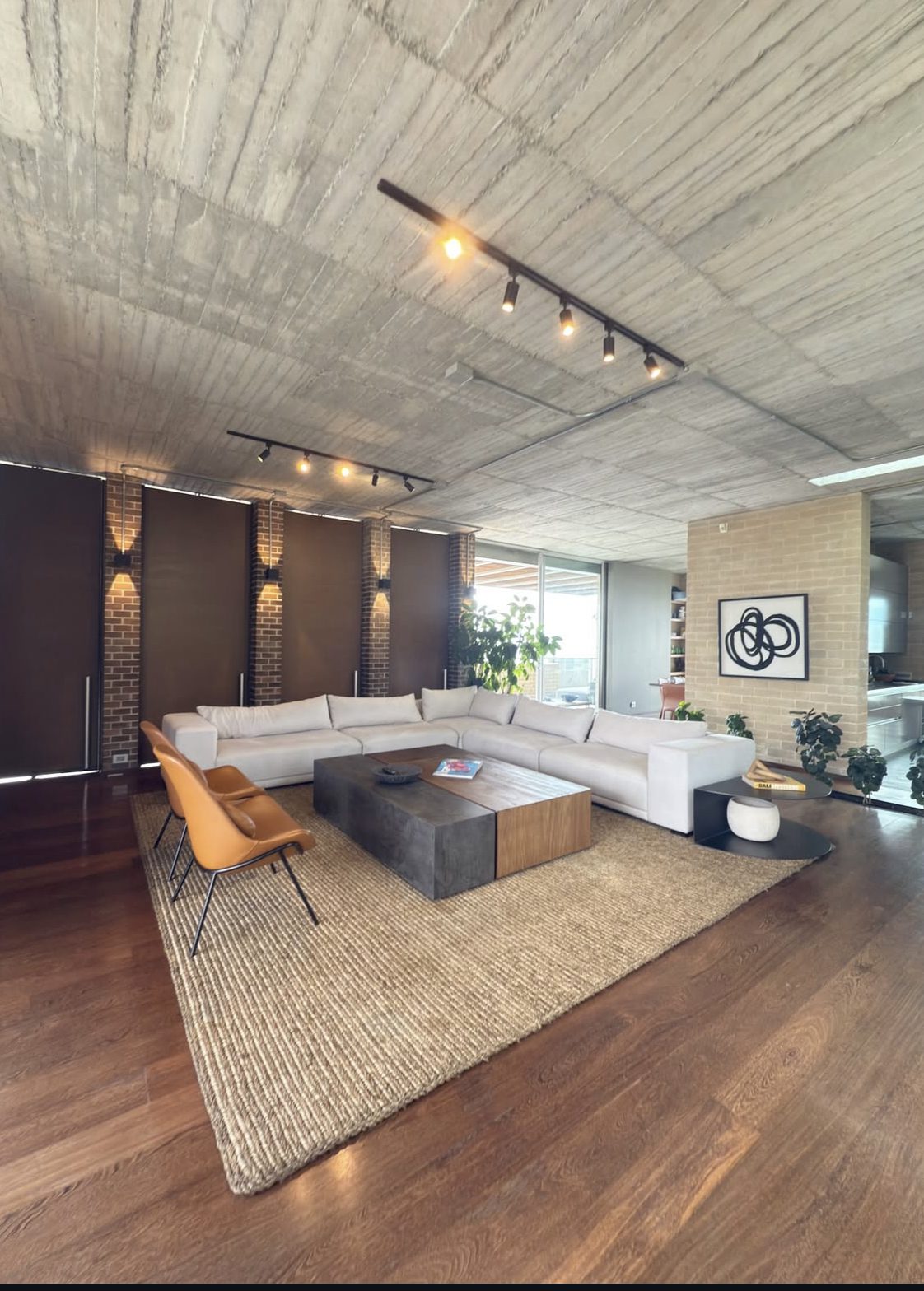 Incredible Views and Modern Design Atop El Poblado – Stunning 3BR Penthouse