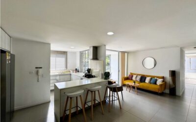 Well-Distributed 3BR Las Palmas (El Poblado) Apartment With Lovely Views and Amenities