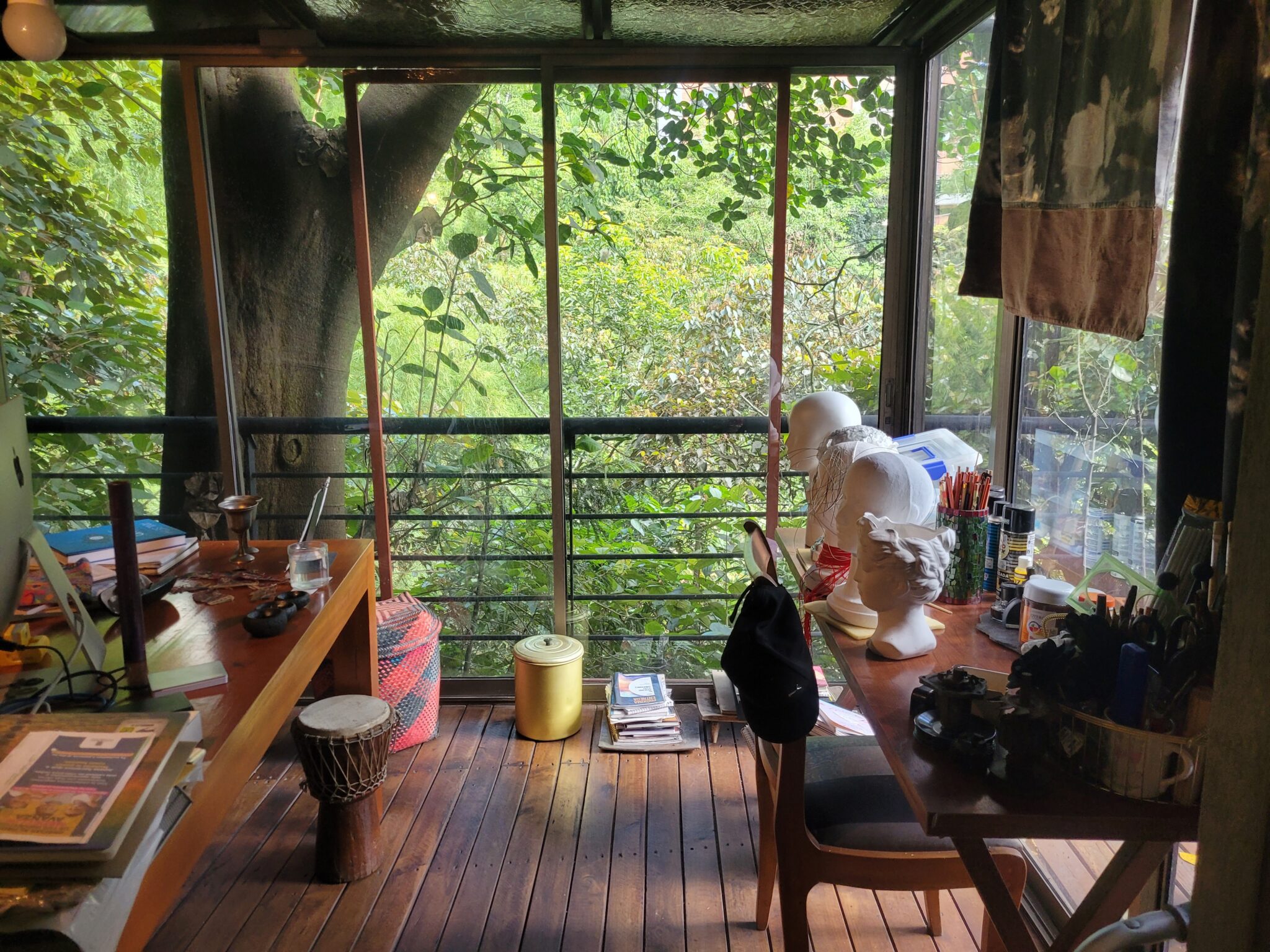 Low Cost, Low Fee 1BR El Poblado Apartment With Private Terrace and Green Views