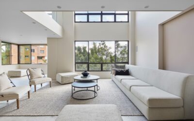 Beautifully Remodeled 3BR Penthouse in El Poblado with Private Terrace and Open Concept