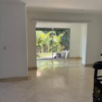Spacious Two-Level House with Natural Light in Loma Esmeralda Envigado