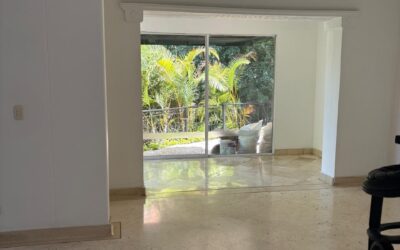 title Spacious Two-Level House with Natural Light in Loma Esmeralda Envigado