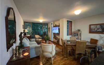 3BR El Poblado Apartment In Excellent Location With Delightful Balcony Spaces