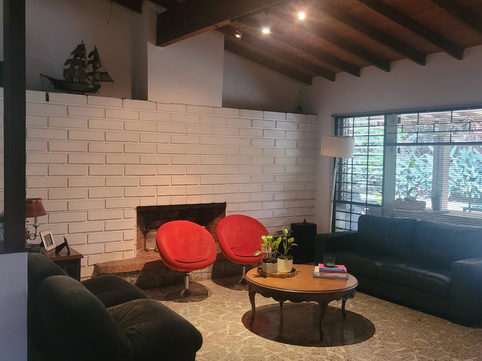 3BR El Poblado Independent House On Large Lot With Commercial Potential