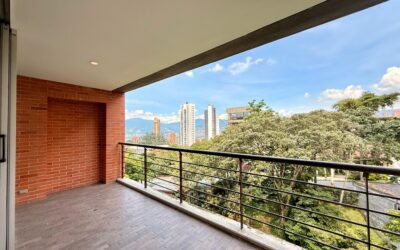 title Two-Level, 2BR El Poblado Apartment With Ample Balcony Space + Views In Desirable San Lucas Area