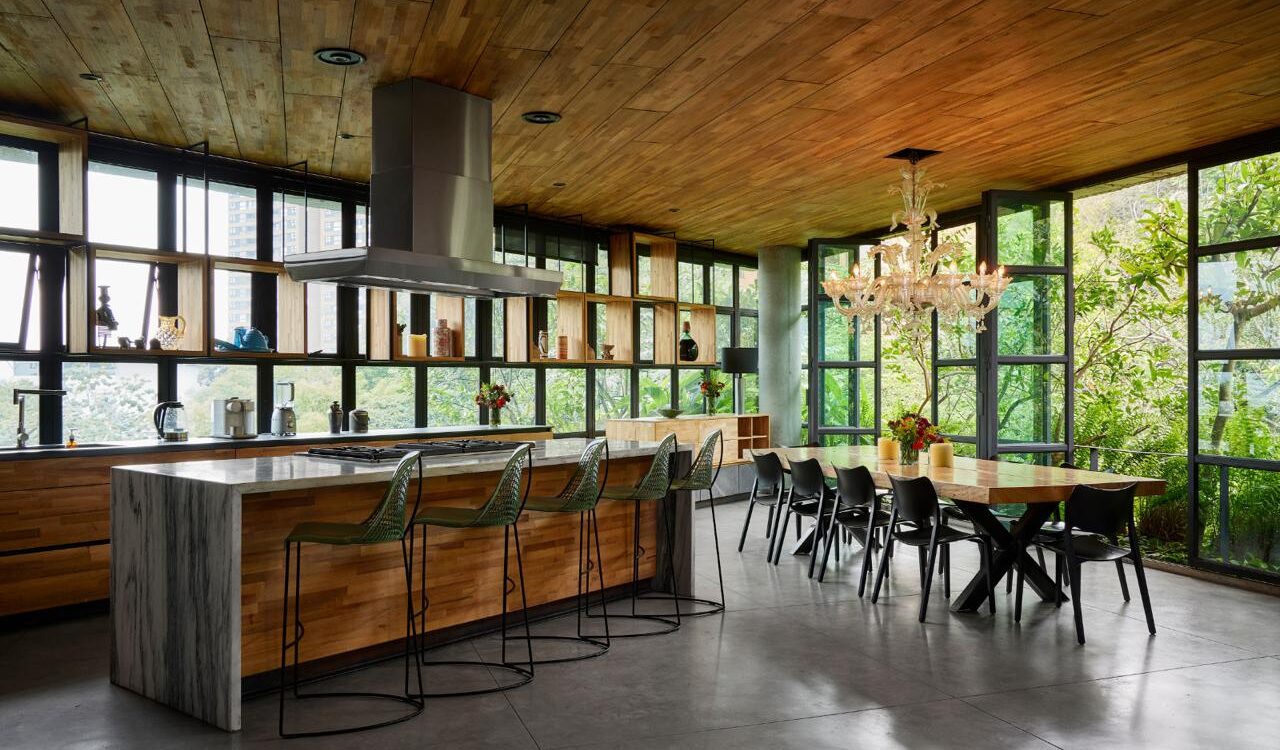 Stunning, One-Of-A-Kind El Poblado Penthouse In The Heart Of El Poblado Entertainment With Private Terrace