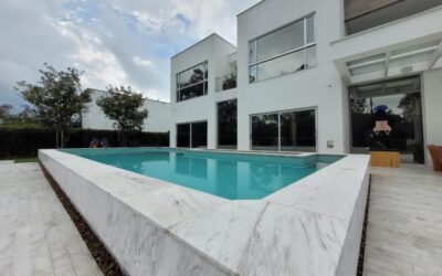 Massive Nine Bedroom Llano Grande Estate With Swimming Pool and Private Cinema