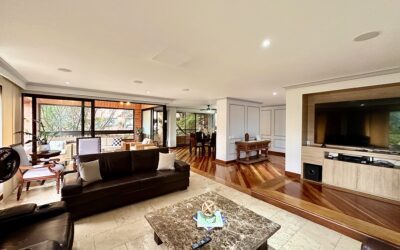 Spacious, Well-Kept 2,691 Sq Ft El Poblado Apartment – Three Blocks From Provenza Entertainment