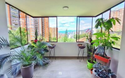 title Remodeled 2BR El Poblado Apartment With Green Views and Open Concept