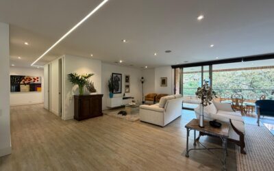 title Spacious Modern Apartment in the El Tesoro Sector of El Poblado