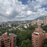 Spacious El Poblado 3BR Classic – Five Minutes From Provenza