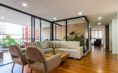 Fairly New 3BR El Poblado Apartment In Desirable Building – Currently Producing An Income Of 3,000 USD Per Month